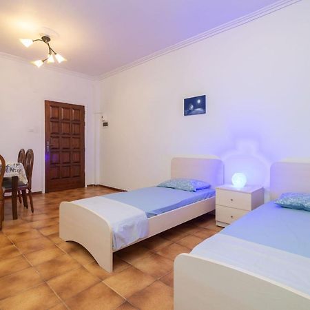 אליקס Natasas Apartments מראה חיצוני תמונה
